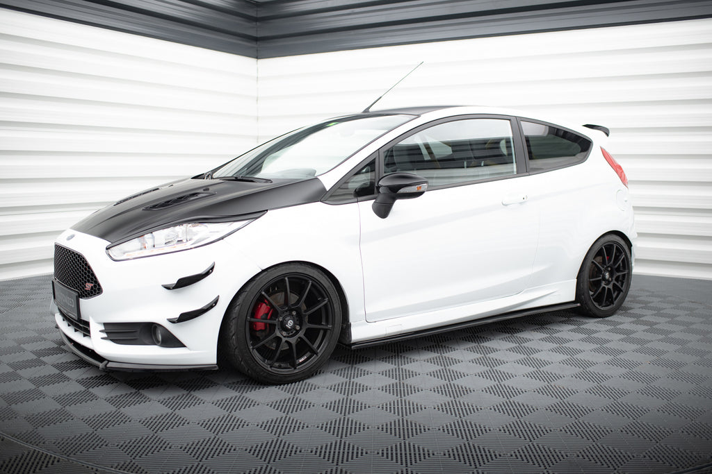 Kit Completo Splitter V.1 compatibile con Ford Fiesta Mk7 Facelift (2013-2017)