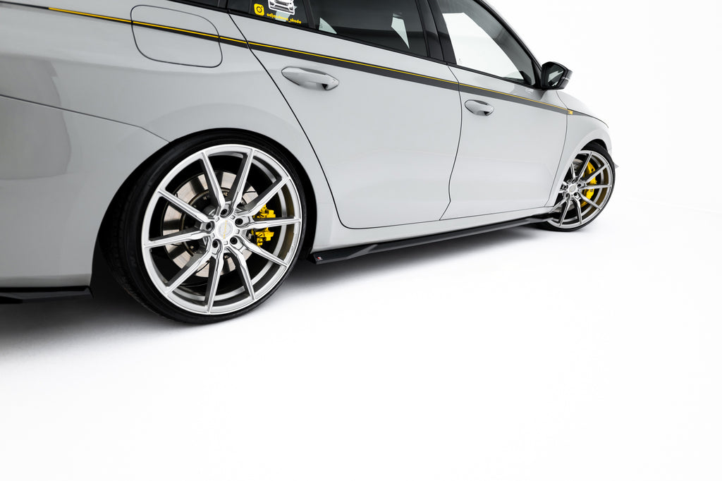 Kit Completo Splitter V.1 compatibile con Skoda Octavia RS Combi Mk4 (2020-2024)