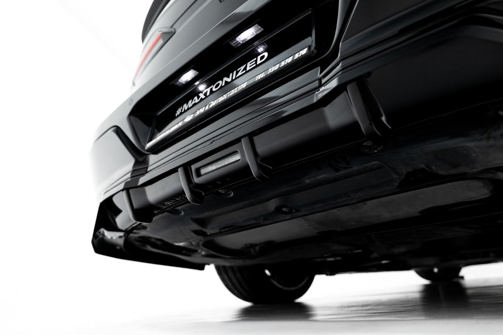 Kit Completo Splitter V.2 compatibile con BMW Serie 7 740d M-Pack / 740i M-Pack G70 (2022-2026)