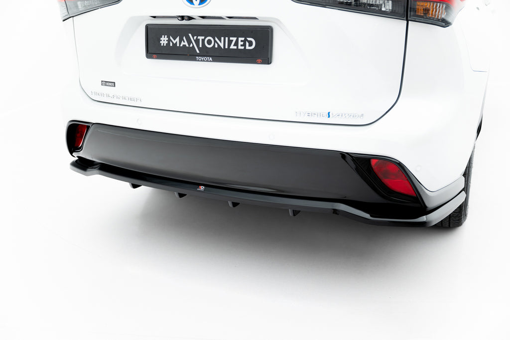 Set di Splitter V.2 compatibili con Toyota Highlander Mk4 (XU70) (2019-)