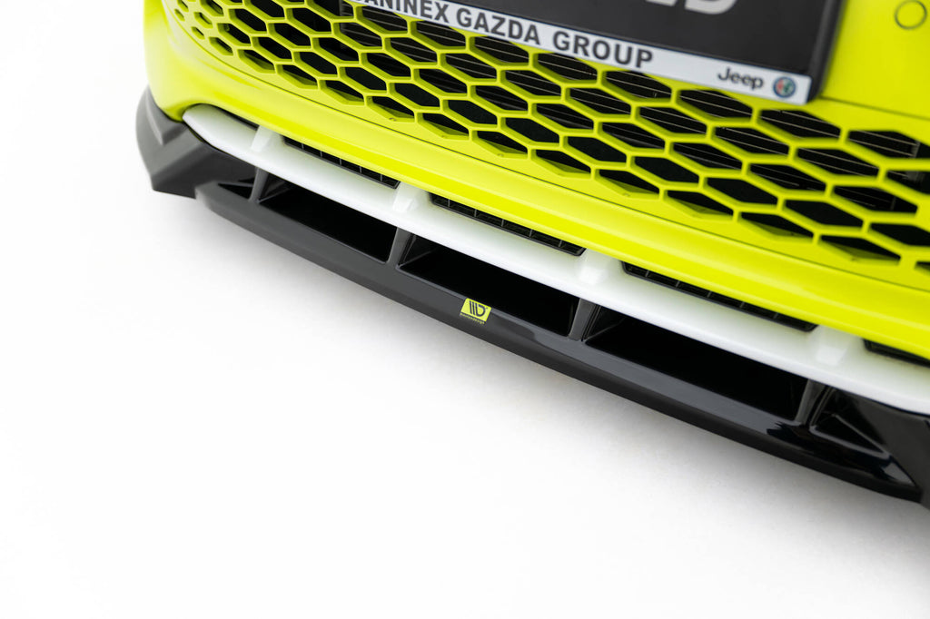 Set di Splitter compatibili con Abarth 500e Mk1 (2023-)