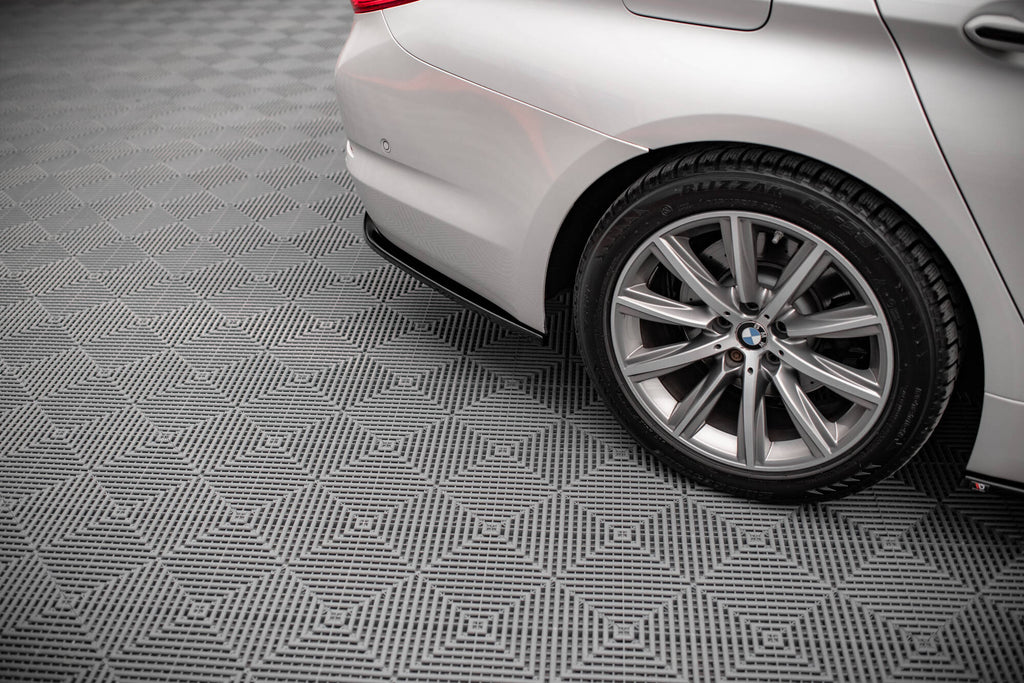Kit Completo Splitter compatibile con BMW Serie 5 Sedan G30 (2017-2020)