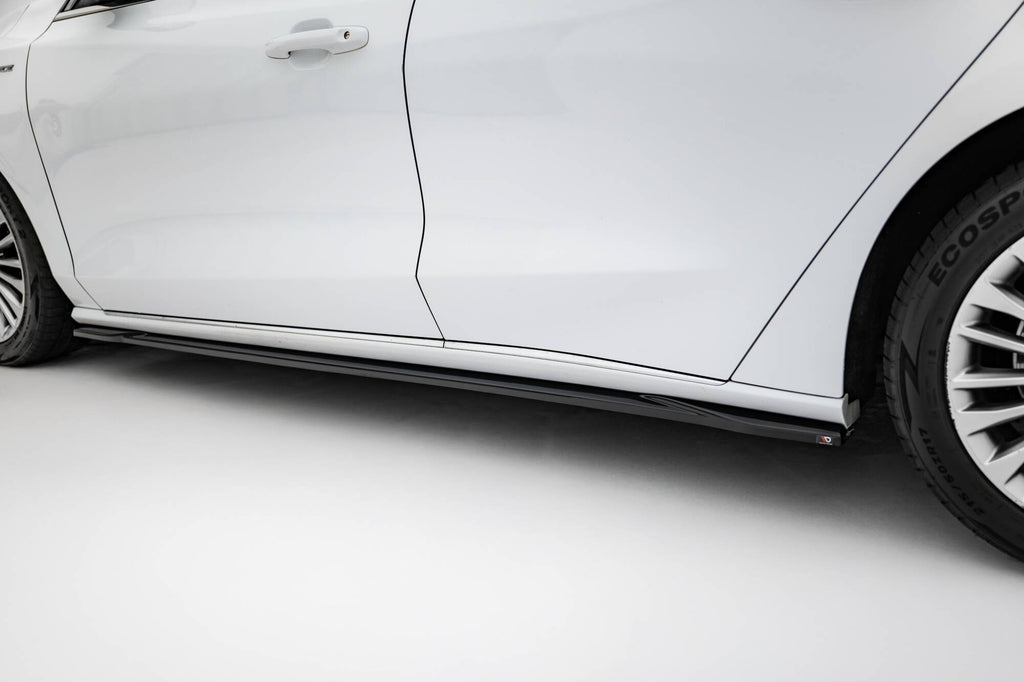 Kit Completo Splitter compatibile con Ford Focus Vignale Estate Mk4 (2018-2021)