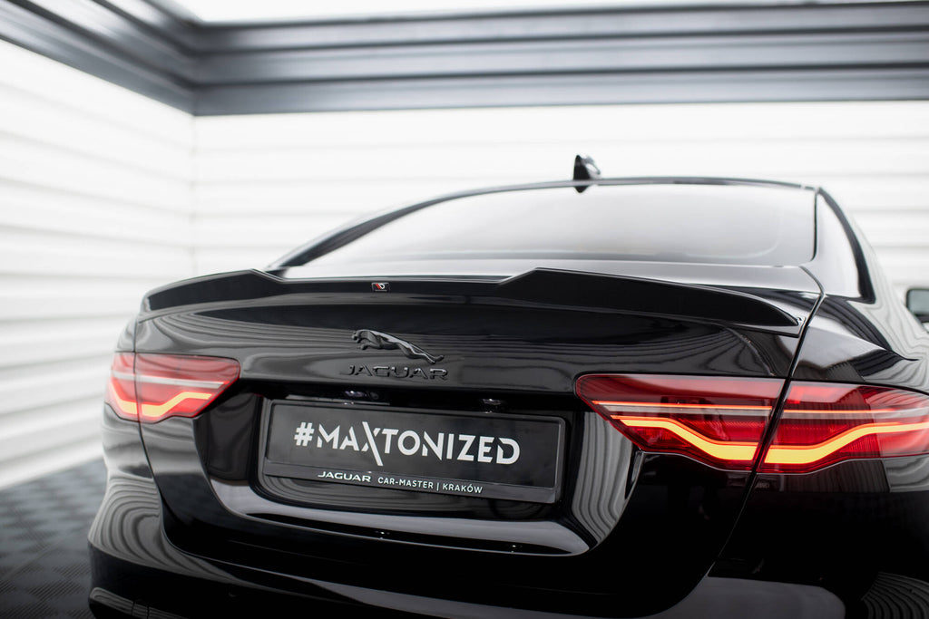 Kit Completo Splitter compatibile con Jaguar XE X760 Facelift (2019-2024)