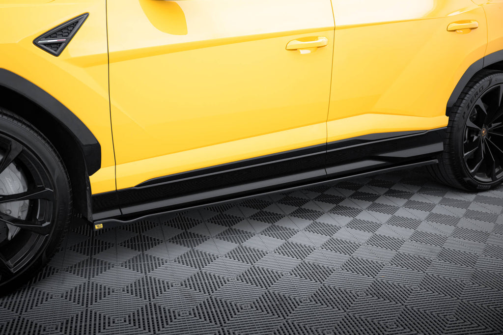 Kit Completo Splitter compatibile con Lamborghini Urus Mk1 (2018-2024)