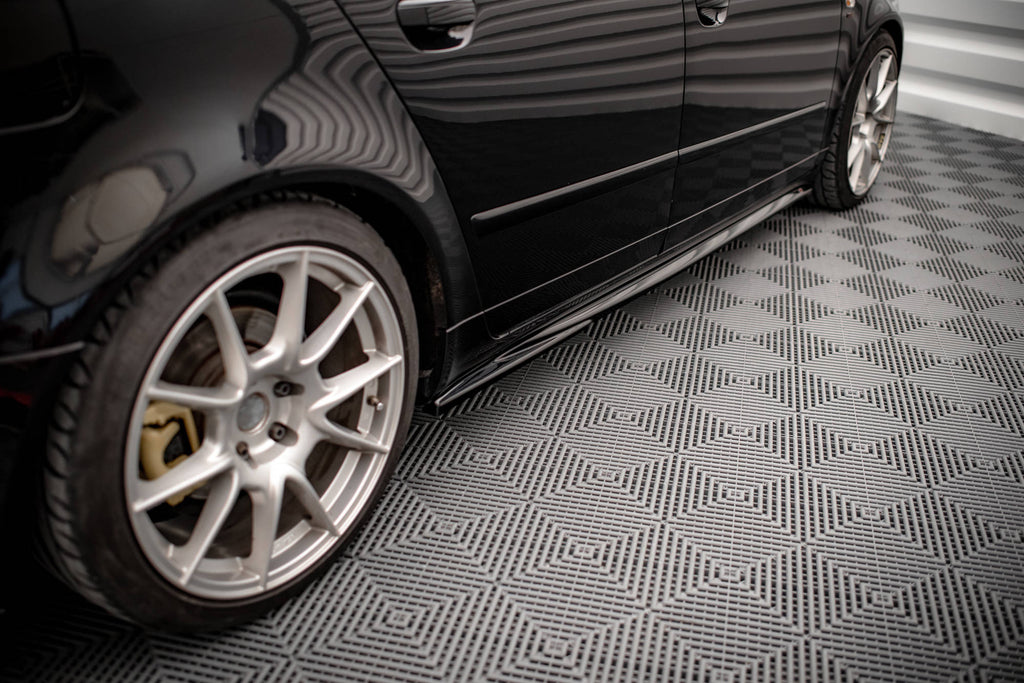 Set di Splitter compatibili con Seat Exeo Mk1 (3R) (2008-2013)