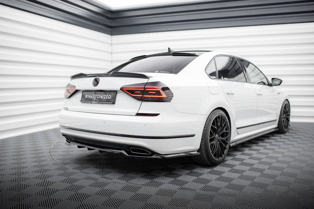 Kit Completo Splitter compatibile con Volkswagen Passat GT B8 Facelift USA B8 Facelifts USA (2018-2020)