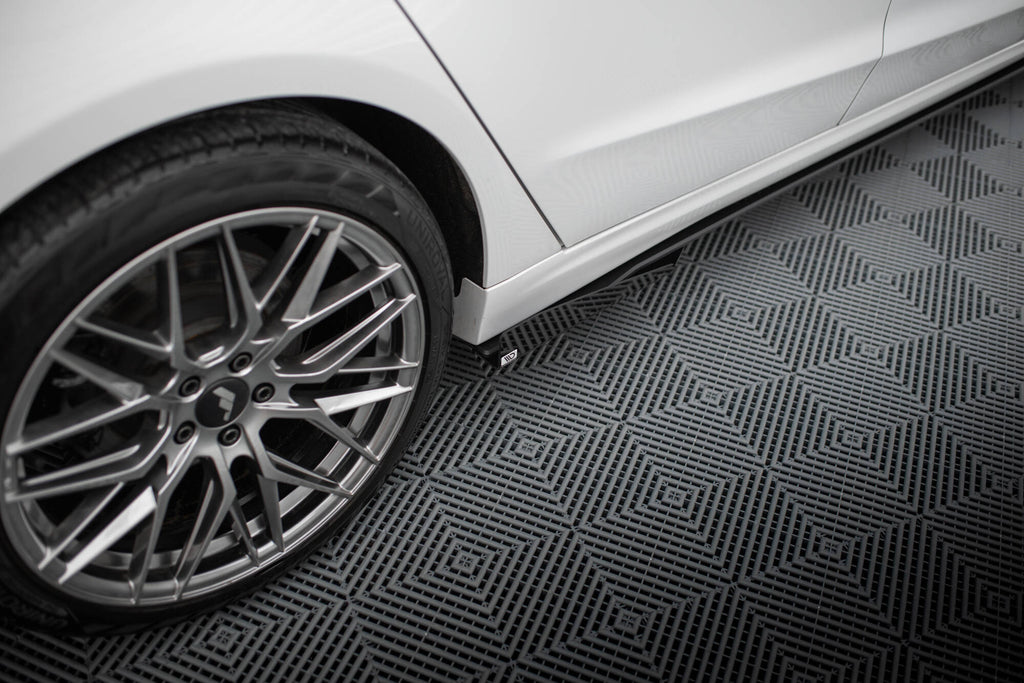 Flap laterali sotto minigonne Street Pro montati