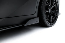 Load image into Gallery viewer, Flaps laterali Lexus IS 500 Mk3 Facelift 2 (XE30)