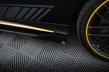 Carica l'immagine nel visualizzatore di Gallery, Flap Laterali Sotto Minigonne Mercedes-AMG CLA 45 C117 Facelift