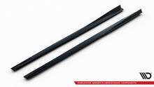 Load image into Gallery viewer, Diffusore sotto minigonna vetroresina BMW M3 F80 dettaglio