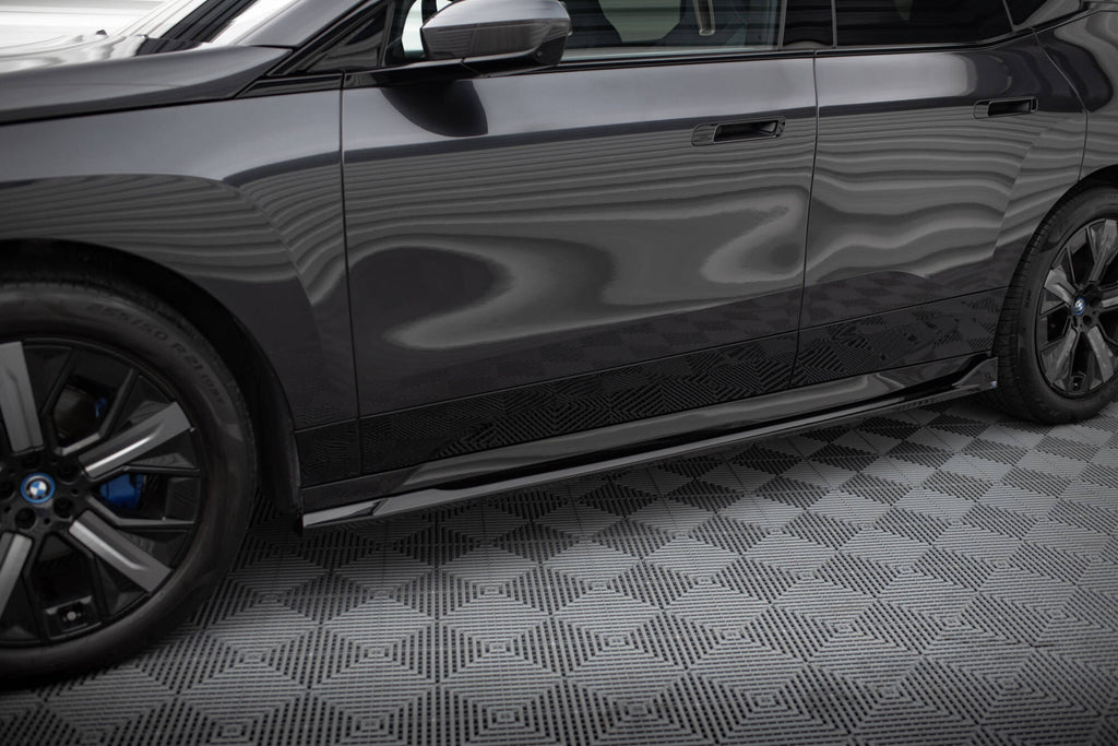 Diffusori sotto minigonne BMW iX M-Pack i20 Facelift