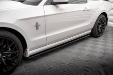 Carica l'immagine nel visualizzatore di Gallery, Diffusori Sotto Minigonne Ford Mustang Mk5 Facelift
