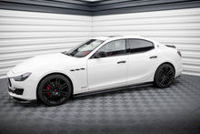 Carica l'immagine nel visualizzatore di Gallery, Diffusori Sotto Minigonne Maserati Ghibli Mk3 Facelift