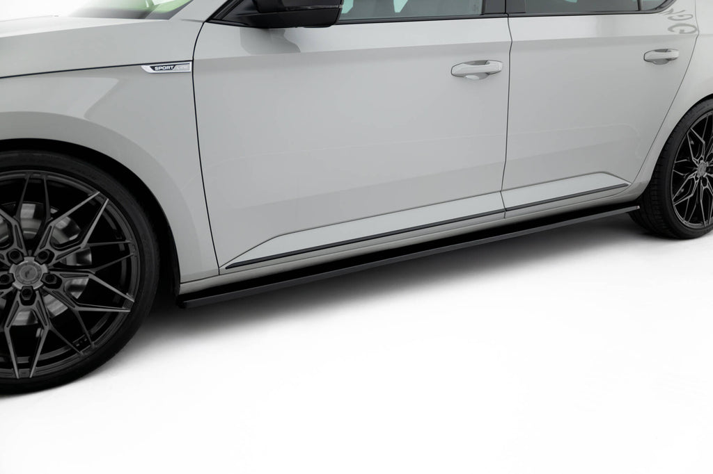 Diffusori Sotto Minigonne Skoda Superb Mk3 Maxton Design vettura