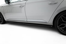 Load image into Gallery viewer, Diffusori Sotto Minigonne Skoda Superb Mk3 Maxton Design vettura