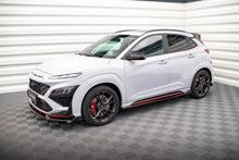 Carica l'immagine nel visualizzatore di Gallery, Diffusori Sotto Minigonne V.1 con Flaps Hyundai Kona N Mk1 dettaglio montaggio