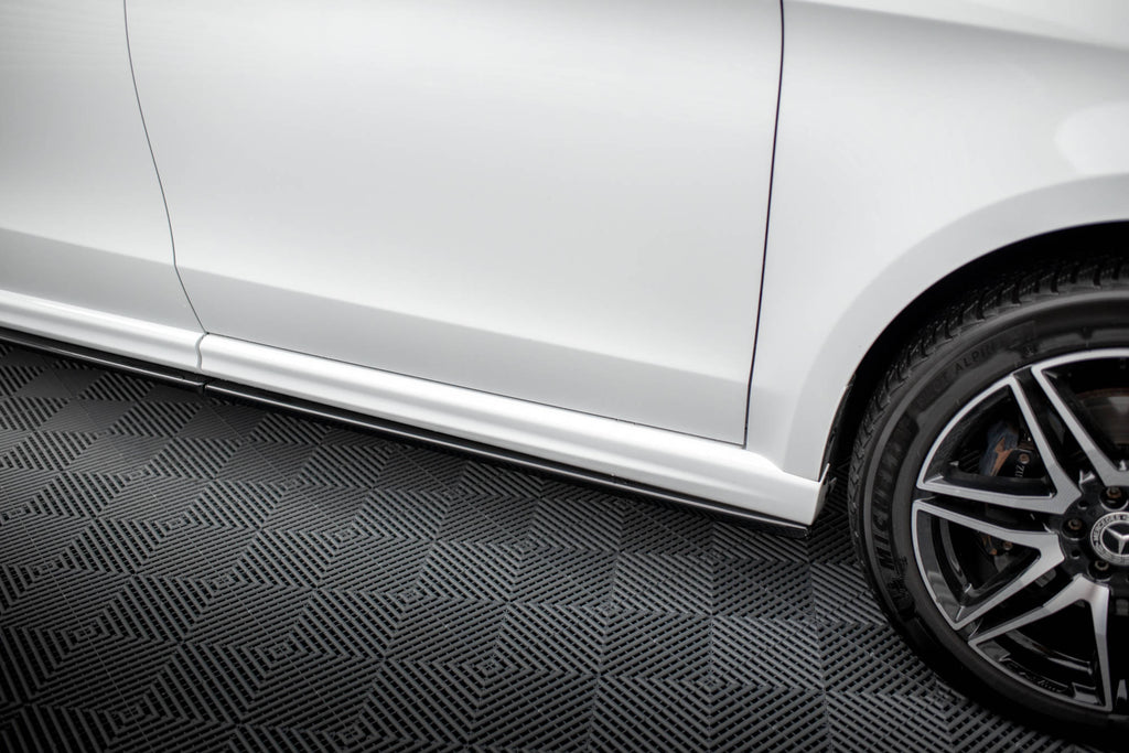 Diffusori Sotto Minigonne Mercedes Classe V Extra Long vista laterale