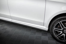 Carica l'immagine nel visualizzatore di Gallery, Diffusori Sotto Minigonne Mercedes Classe V Extra Long vista laterale