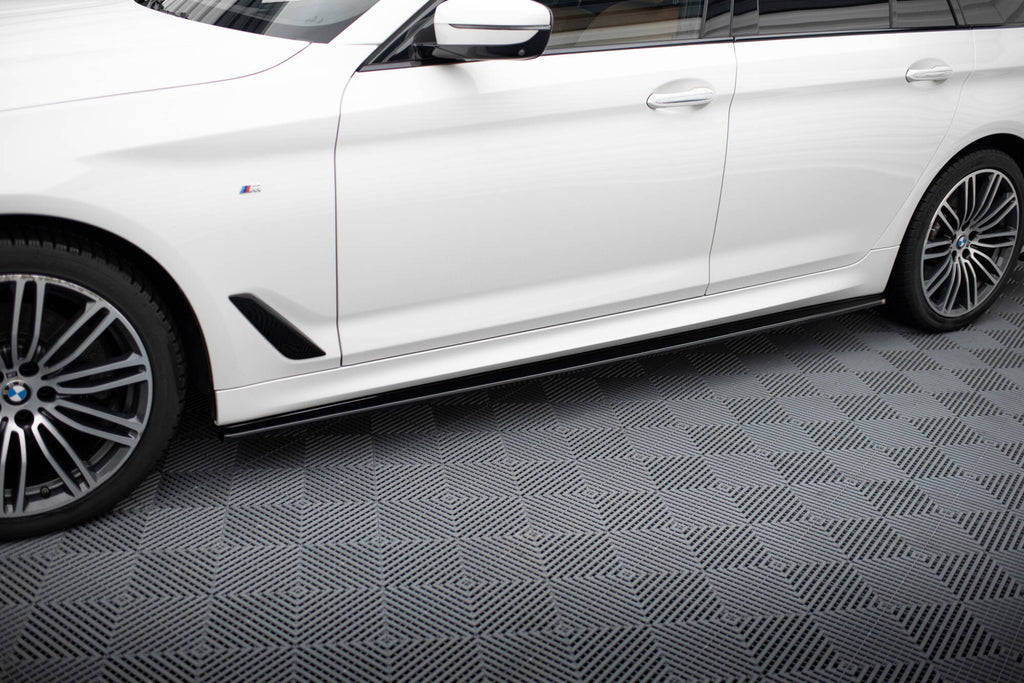 Diffusori Sotto Minigonne V.1 compatibili con BMW Serie 5 M-Pack / M550i / M550d G30 / G31 (2017-2020)
