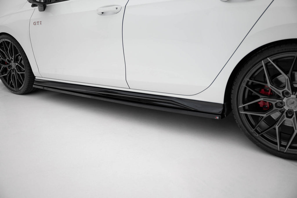 Diffusori Sotto Minigonne V.4 Volkswagen Golf GTI / GTI Clubsport / GTE / R-Line Mk8 / Mk8 Facelift (2019-)