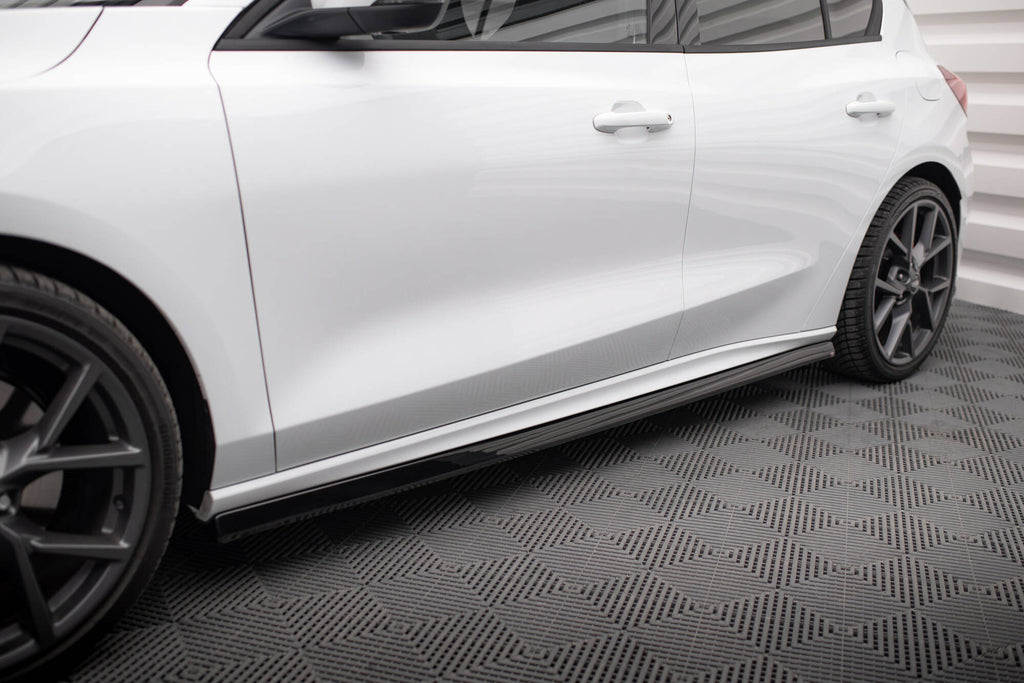 Diffusori Sotto Minigonne V.5 compatibili con Ford Focus ST / ST-Line Mk4 Facelift (2021-)
