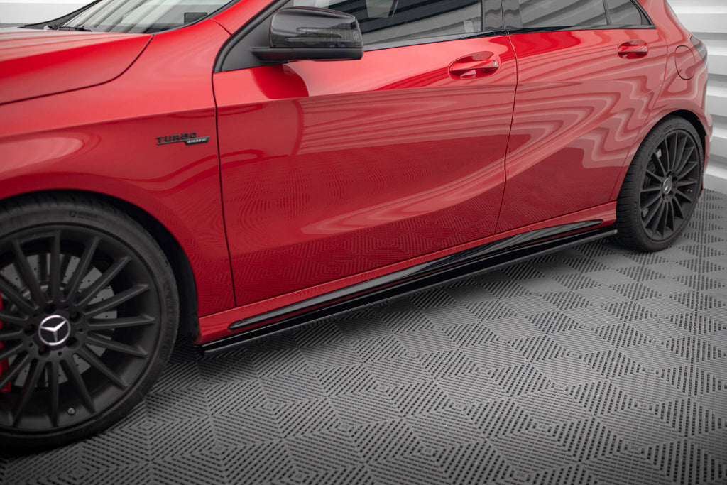 Diffusori Sotto Minigonne compatibili con Mercedes-Benz CLA A AMG-Line / A 45 AMG / A 45 Aero AMG / AMG-Line e altre versioni W176 Facelift / C117 Facelift (2015-2019)