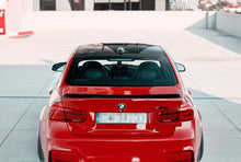 Carica l'immagine nel visualizzatore di Gallery, Alettone posteriore in vetroresina Maxton Design BMW M3 F80