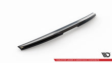 Carica l'immagine nel visualizzatore di Gallery, Estensione Spoiler 3D Chrysler 300 Mk2
