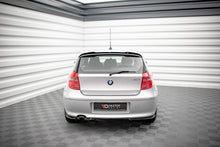 Carica l'immagine nel visualizzatore di Gallery, Estensione Spoiler V.2 BMW Serie 1 E81 Facelift Maxton Design
