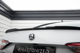 Estensione Spoiler V.2 compatibile con Skoda Superb Liftback Mk3 / Mk3 Facelift (2015-2024)