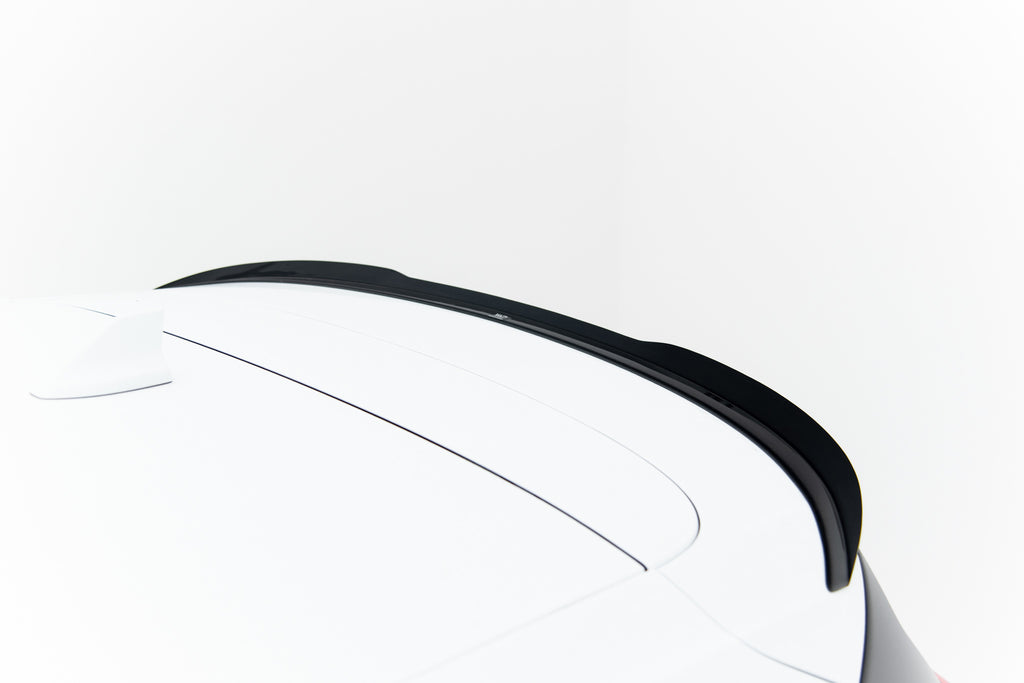 Estensione Spoiler compatibile con Ford Focus Hatchback Mk4 / Mk4 Facelift (2018-)
