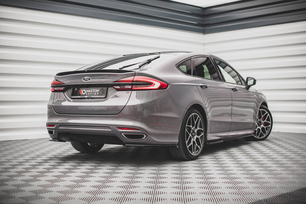 Estensione Spoiler compatibile con Ford Mondeo Liftback Mk5 (2014-2019)