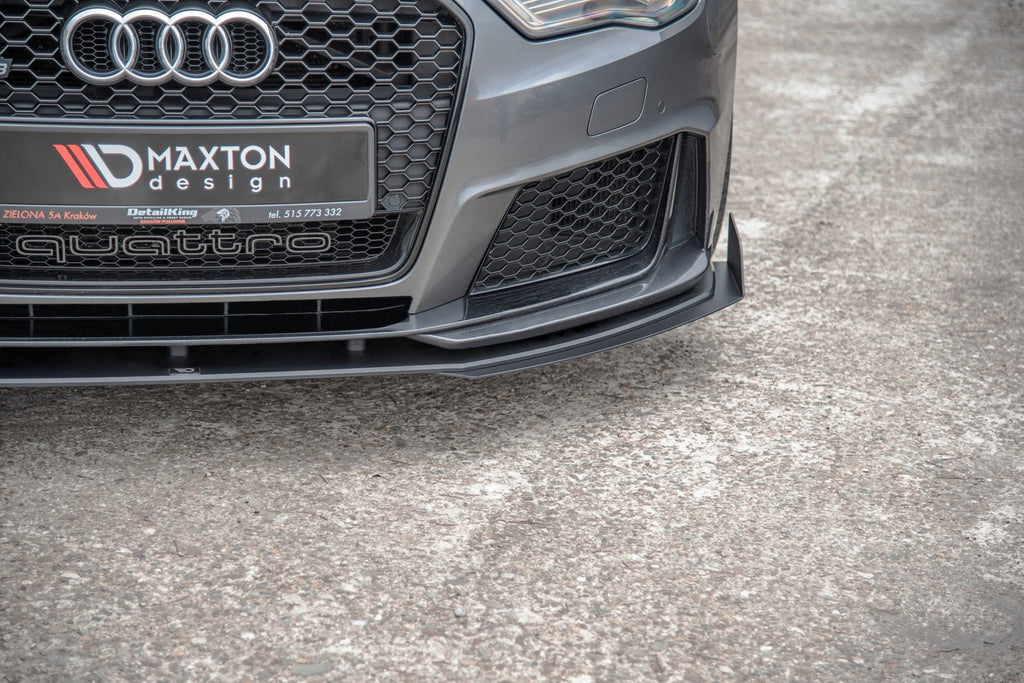 Dettaglio flap anteriori Audi RS3 8V Sportback