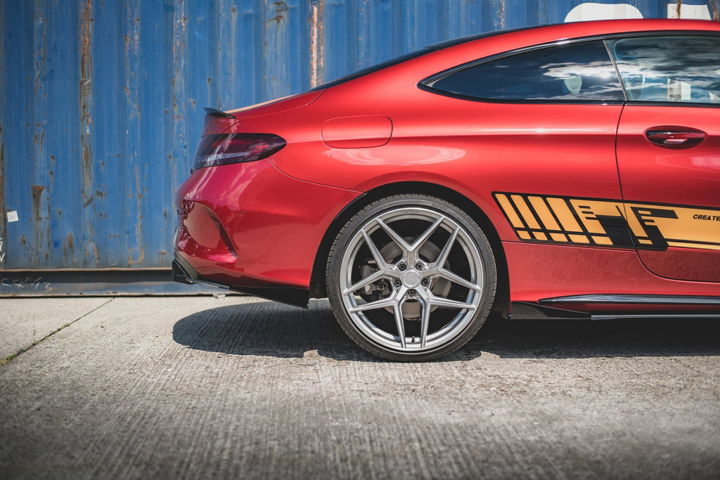 Splitter Laterali Posteriori Street Pro + Flap Street Pro Mercedes-AMG C43 Coupé C205