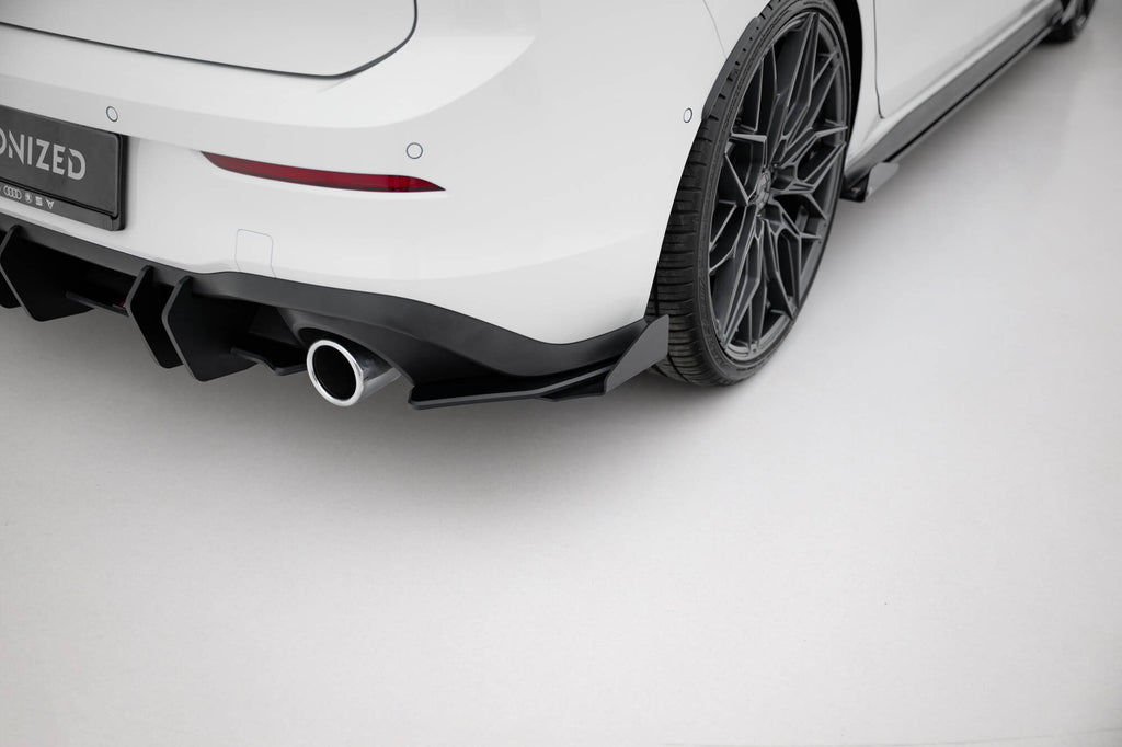 Splitter Laterali Posteriori Street Pro + Flap compatibili con Volkswagen Golf GTI / GTE / R-Line Mk8 / Mk8 Facelift (2020-)