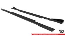 Carica l'immagine nel visualizzatore di Gallery, Diffusori Sotto Minigonne con Flap Street Pro Maxton BMW Serie 2 Coupé G42