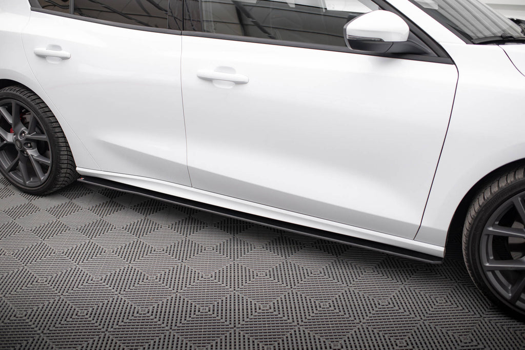 Diffusori minigonne Street Pro ABS 10 mm Ford Focus Mk4