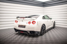 Carica l'immagine nel visualizzatore di Gallery, Splitter Posteriore Centrale con Barre Verticali + Flap Nissan GT-R R35 Facelift