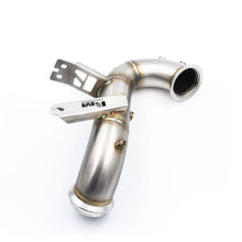 Carica l'immagine nel visualizzatore di Gallery, Downpipe sportivo Mercedes-Benz AMG CLA 45 in acciaio inox 88,9mm