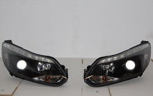 Carica l'immagine nel visualizzatore di Gallery, Fari Anteriori Daly Light Ford Focus 2011-2014 Ford Focus
