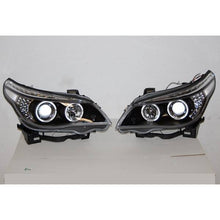 Carica l&#39;immagine nel visualizzatore di Gallery, Fari Anteriori Day Light BMW Serie 5 E60 / E61 &#39;03-&#39;07 Lampeggiante A Led