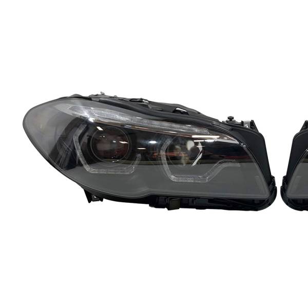 Fari Anteriori Day Light De Dia BMW Serie 5 F10 / F11 2011-2013 HID Xenon Black Freccia sequenziale a led