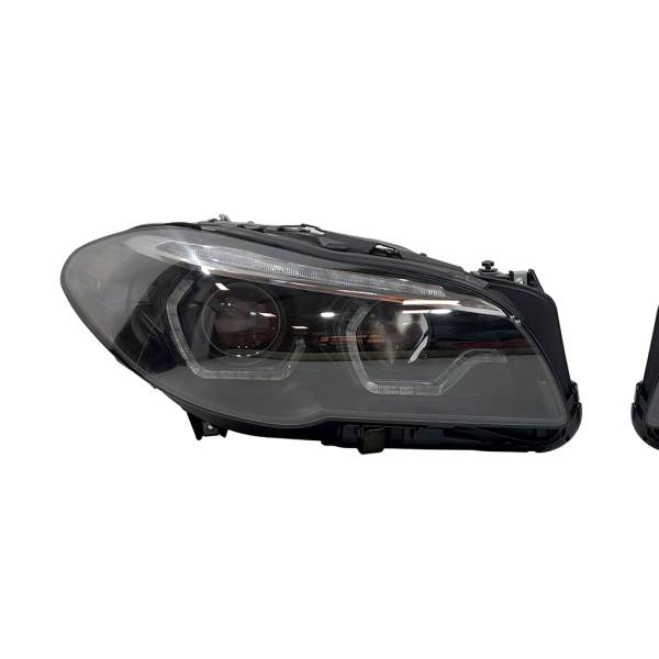 Fari Anteriori Day Light De Dia BMW Serie 5 F10 / F11 2014-2016 HID Xenon Black Freccia sequenziale a led