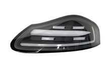 Carica l'immagine nel visualizzatore di Gallery, Fanali Posteriore Porsche 986 97-04 Led Black Lampeggiamento sequenziale Look 718 Porsche 996