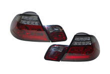 Carica l'immagine nel visualizzatore di Gallery, Fanali Posteriori BMW E46 2P 2003-2005 Led Red Smoked Led Lampeggiante Cardna BMW E46