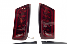 Load image into Gallery viewer, Fanali Posteriori Cardna Mercedes Vito 2004-2010 W639 Led Look Maybach Mercedes w639