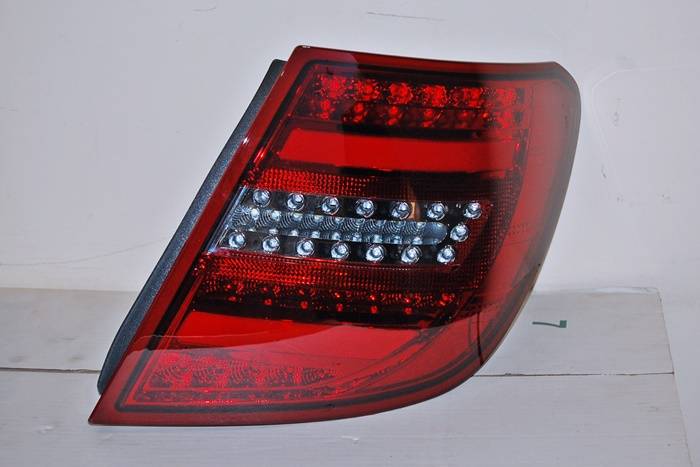 Fanali Posteriori Cardna Mercedes W204 2011-2014 Smoked Mercedes W204