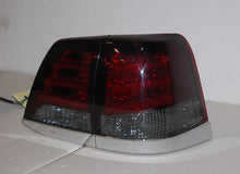 Carica l'immagine nel visualizzatore di Gallery, Fanali Posteriori Led Toyota Cruiser Fj200 08 Red Smoked Toyota Land Cruiser