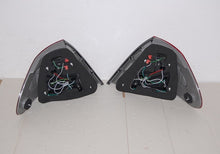 Carica l'immagine nel visualizzatore di Gallery, Fanali Posteriori Mercedes W211 06-09 4P Led Red Mercedes W211